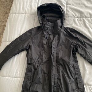 Women’s North Face Rain Jacket